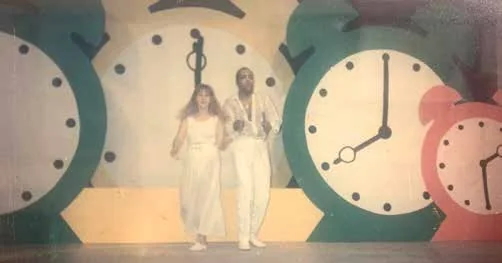 Corine et Georget Wilfried Lajoie dansant sur scène